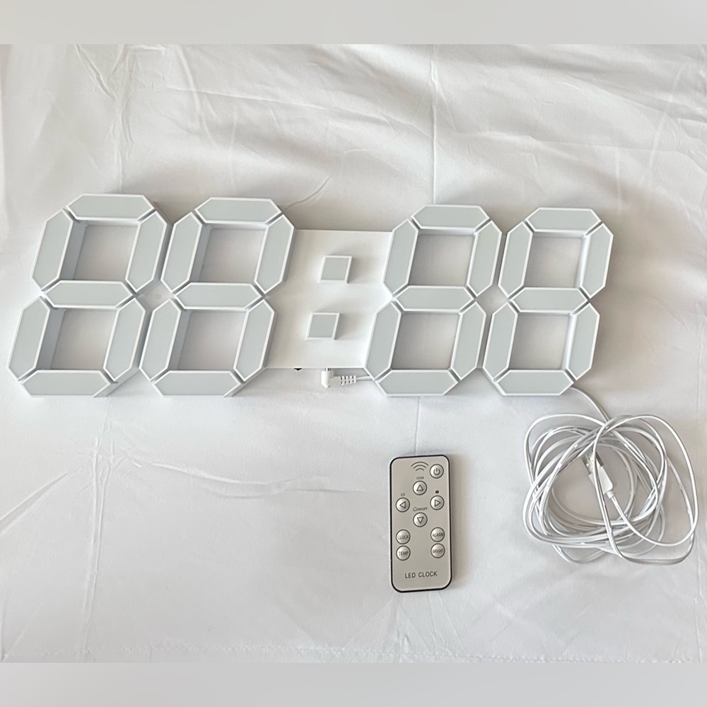 Wall Clock, digital